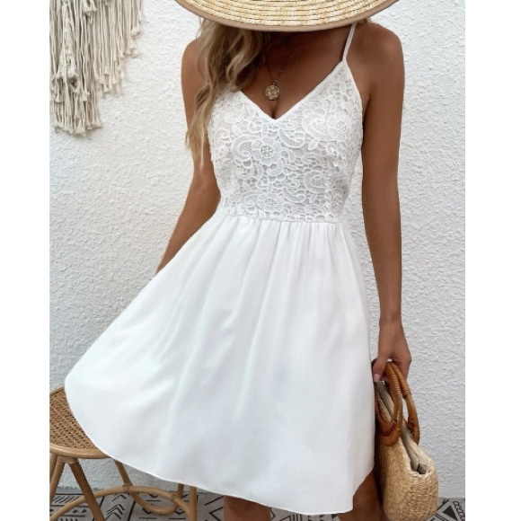 Boho lace shirred back cami dress - Picture 6 of 16